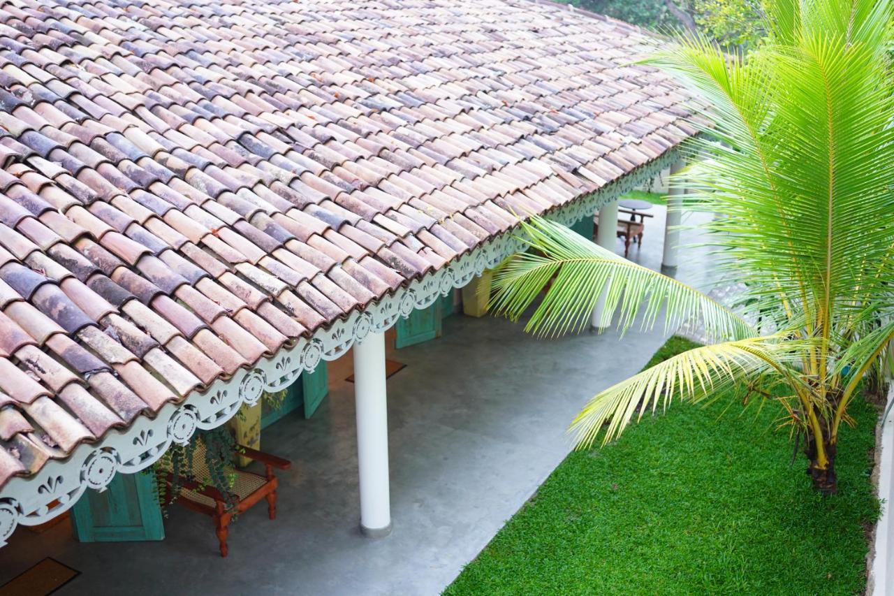 Villa Ronaya Surf Waves Dikwella Esterno foto