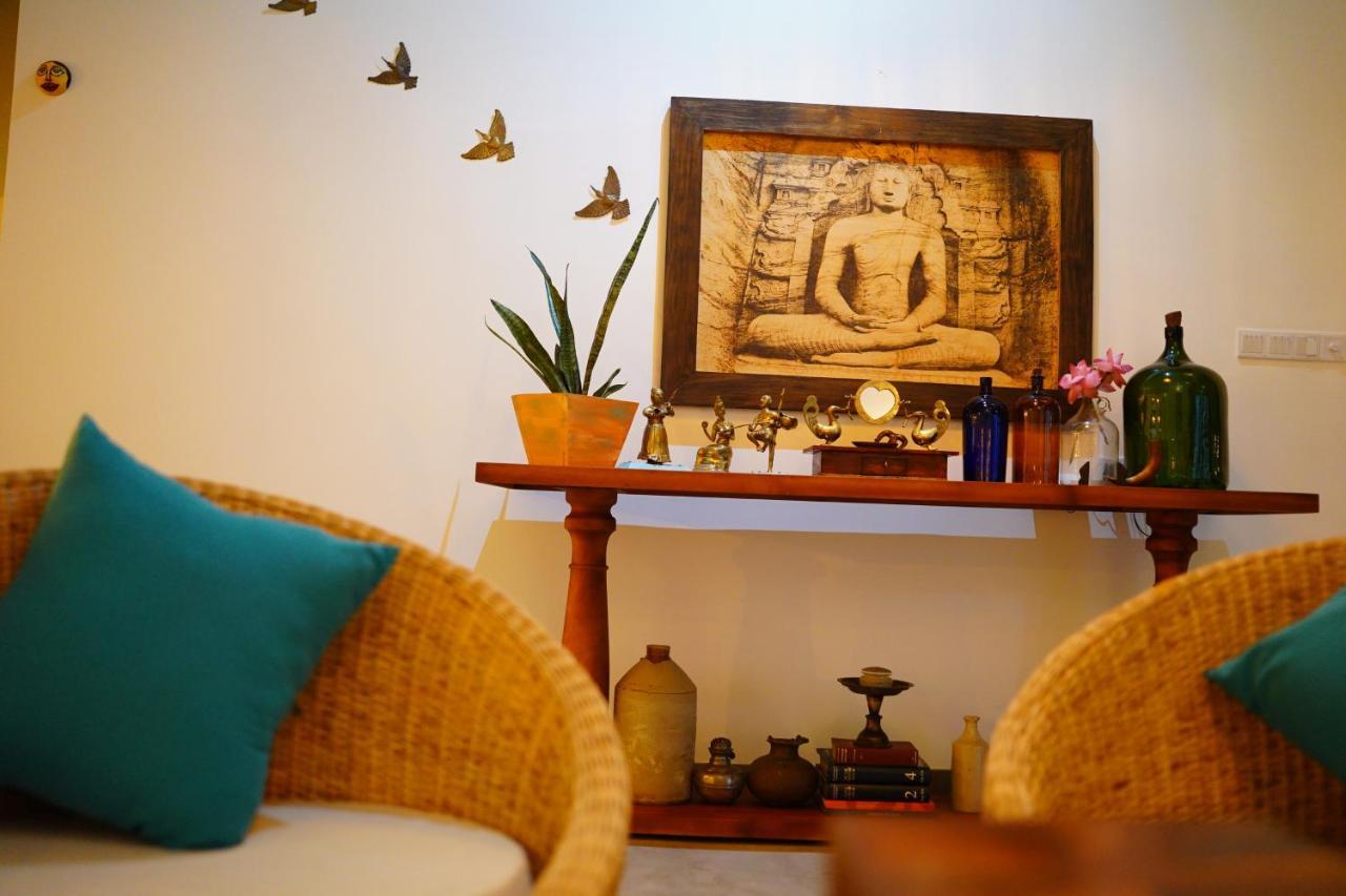 Villa Ronaya Surf Waves Dikwella Esterno foto