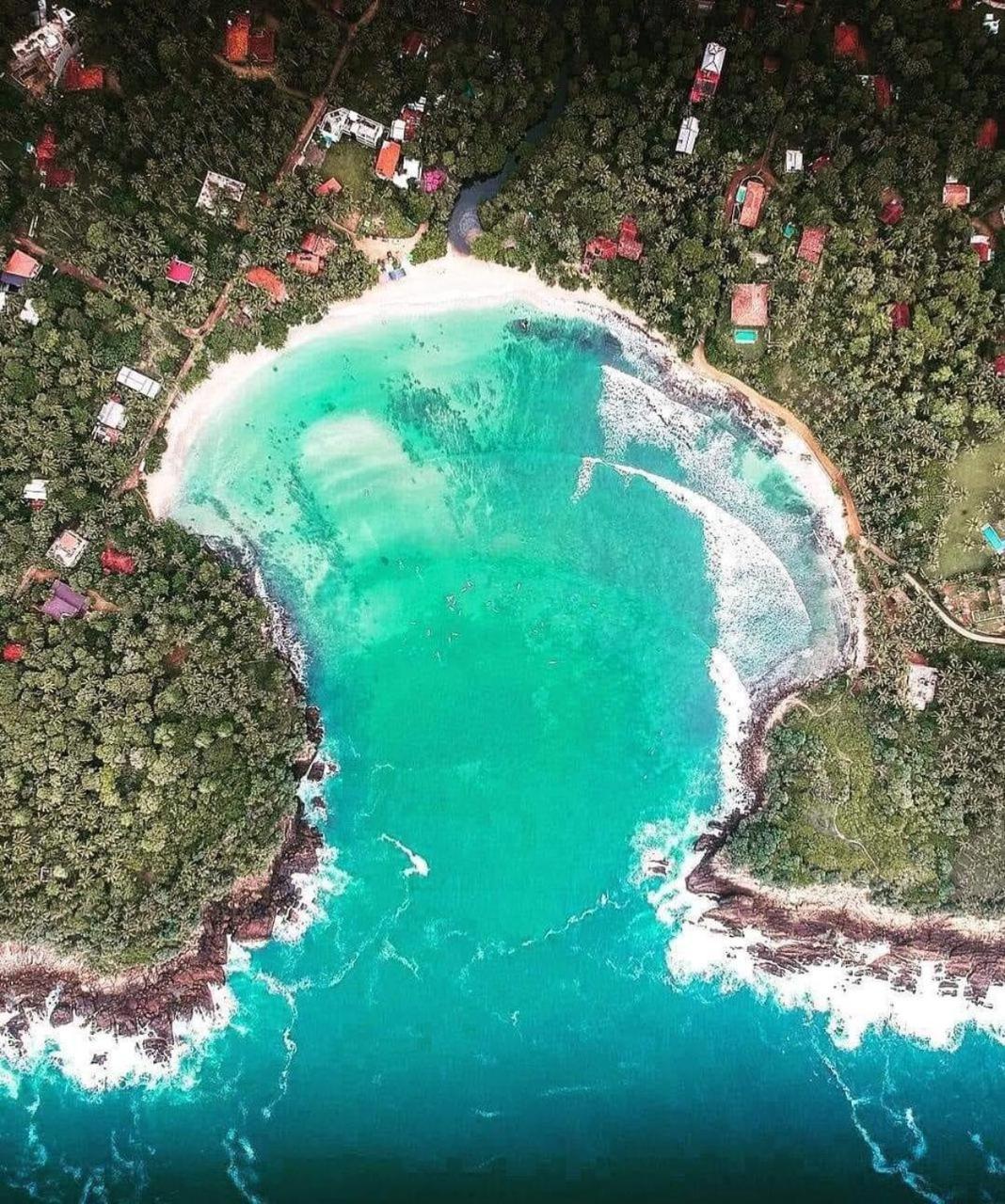Villa Ronaya Surf Waves Dikwella Esterno foto
